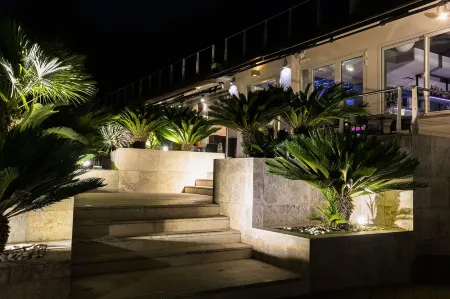 La Villa Отели в г. Серравалле-Пистойезе