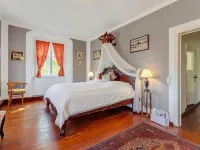 Exceptional Apartment for Art Lovers Frauenberg 주변 호텔