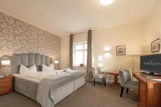 Bernstein Schlosshotel Ballenstedt