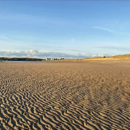 Country Retreat Sleeps 2 Near Cymyran Beach