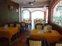 Renzo's Inn - servizio colazione