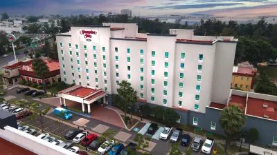 Hampton Inn by Hilton Guadalajara - Airport Hotels in Las Pintas