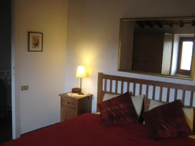 Casa Messi - Casa Messi a Vicolo Della Stella 35 Two-Bedrooms Apartment with Balcony Standard Rate Hotels in Pitigliano