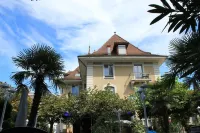 Hotel Central فنادق في Sursee