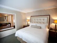 Town & Country Inn and Suites Hotels in Charleston