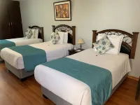 Hotel Los Tambos Colonial - balcony