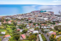 Oakleigh House Hotels in Burnie