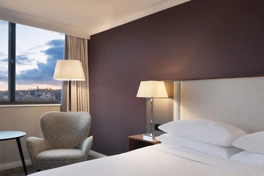 Delta Hotels Bristol City Centre Rooms Photos