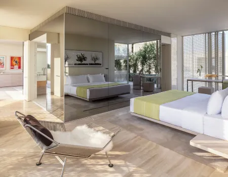 The Jaffa Hotel, Tel Aviv Отели рядом с достопримечательностью «Дизенгофф»