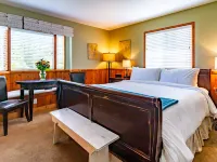 J Patrick Inn Hotels in Cambria