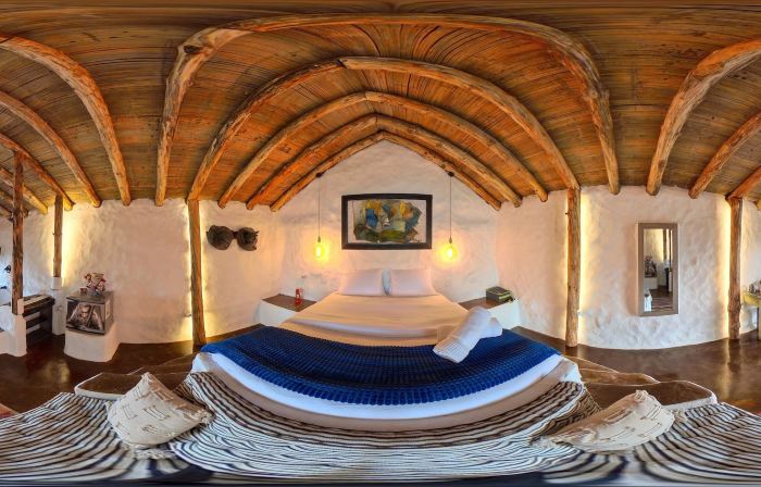 HOBBIT HOTEL