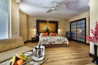 Limak Lara Deluxe Hotel & Resort Antalya