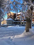 Adonis Appart'hôtel Valberg Hôtels à proximité de : Auberge de Mestre Elie