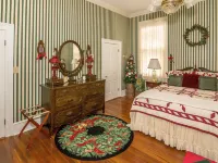 Holly House of Hamilton Hotels in Harris County