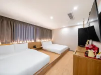 CHEOMDAN HOTEL Megabox 尖端附近的飯店
