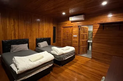 Phra Chan Khiang Dao Resort
