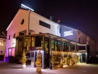 Royal Airport Hotel Hotels in 