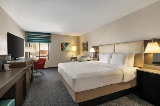 Hampton Inn Tropicana