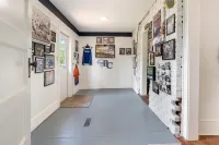 Private Hot Tub and Fenced Backyard Retreat - Charming Historic Haven