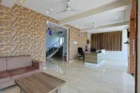 The Castle Crown - Hotel Scintilla, Somnath - parking