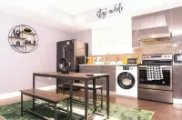 Welcome to your ultimate Philly getaway! Nestled in the heart of Philadelphia,