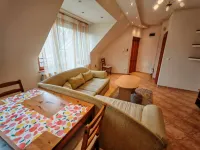 Kazinczy 2bedroom apartment with balcony