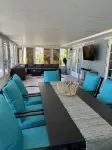 4-bedroom house in Melbourne Beach w/ heated pool and only steps to the beach - 4-stjärniga