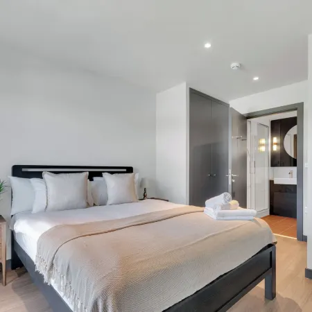 Vibrant Apartments at Luna Near Wembley Park by MySquare Отели рядом с достопримечательностью «Стадион «Уэмбли»»