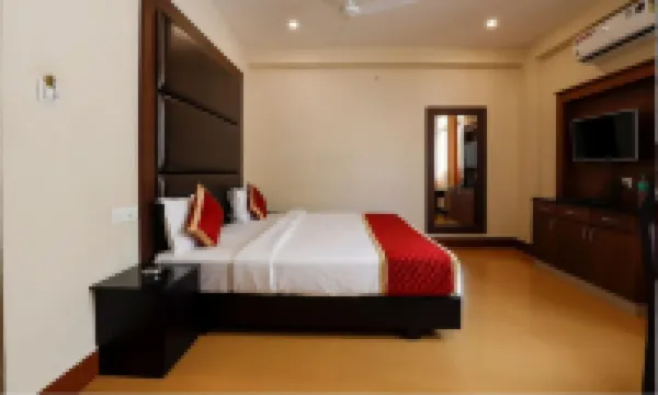 Hotel Pioneer Paradise