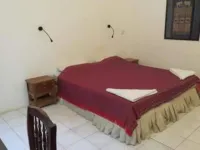 Goldie Guesthouse - Pensions