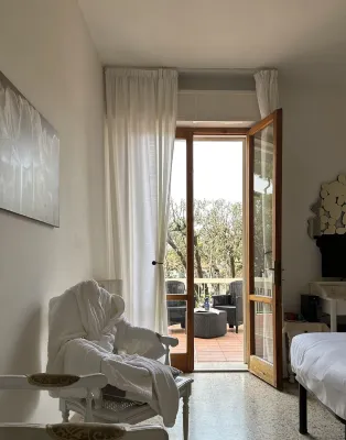 Hotel Atlantico Отели в г. Розињано Солве