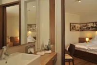 Hotel Restaurant Zeiskamer Mühle Hotels in Hochstadt