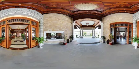 Kampong Thom Palace Hotel Отели в г. Стуенг Саен