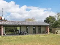 6 Person Holiday Home in Ebeltoft by Traum Hoteles cerca de Dråby Strand