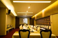 Monte Cassino Hotels in Adma W Dafnah