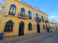 Tilia Hostel Hotels in Faro