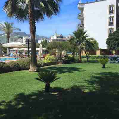 Hotel Pia Bella Hotel Exterior