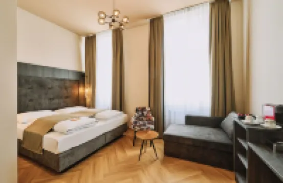 Urban Rooms Rathaus - Self Check-IN โรงแรมใกล้บูร์กเธียเตอร์
