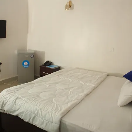De Nelcom Resorts