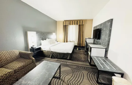 克里波恩菲布麗套房酒店