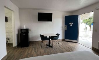 Motel 6 Orange, CA - Anaheim