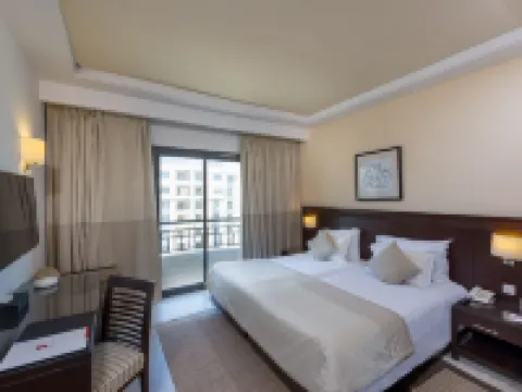 Le Corail Suites Hotel Hotels in El Kram