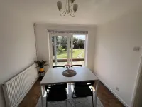 Chic 3-Bed Family Home in Quiet Cul-De-Sac Hotel a Leighton Buzzard