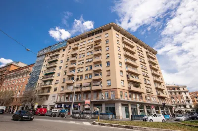 Hotel Laura Отели в г. Номентано