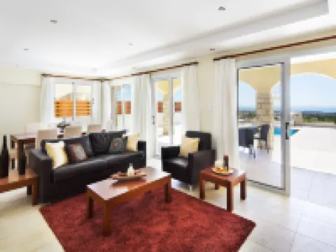 Club St. George Ξενοδοχεία στην πόλη Τρεμιθούσα