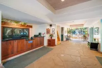 Kahana Falls Resort