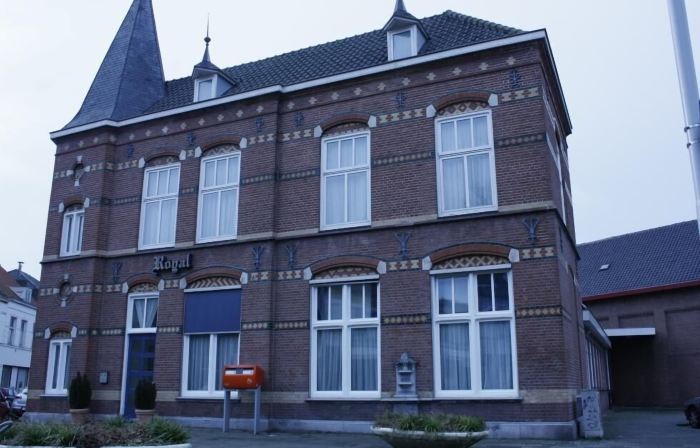 Hotel & Appartementen Royal