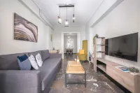 Stylish Suite by CloudKeys Hotels in Kolonaki
