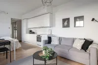 New 1Br Home with Balcony Next to Railway Station - parking