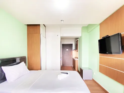 Minimalist Studio Apartment at Oxford Jatinangor Hotels in Jatinangor